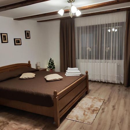 فيلا Casa Ramo Rîşnov المظهر الخارجي الصورة