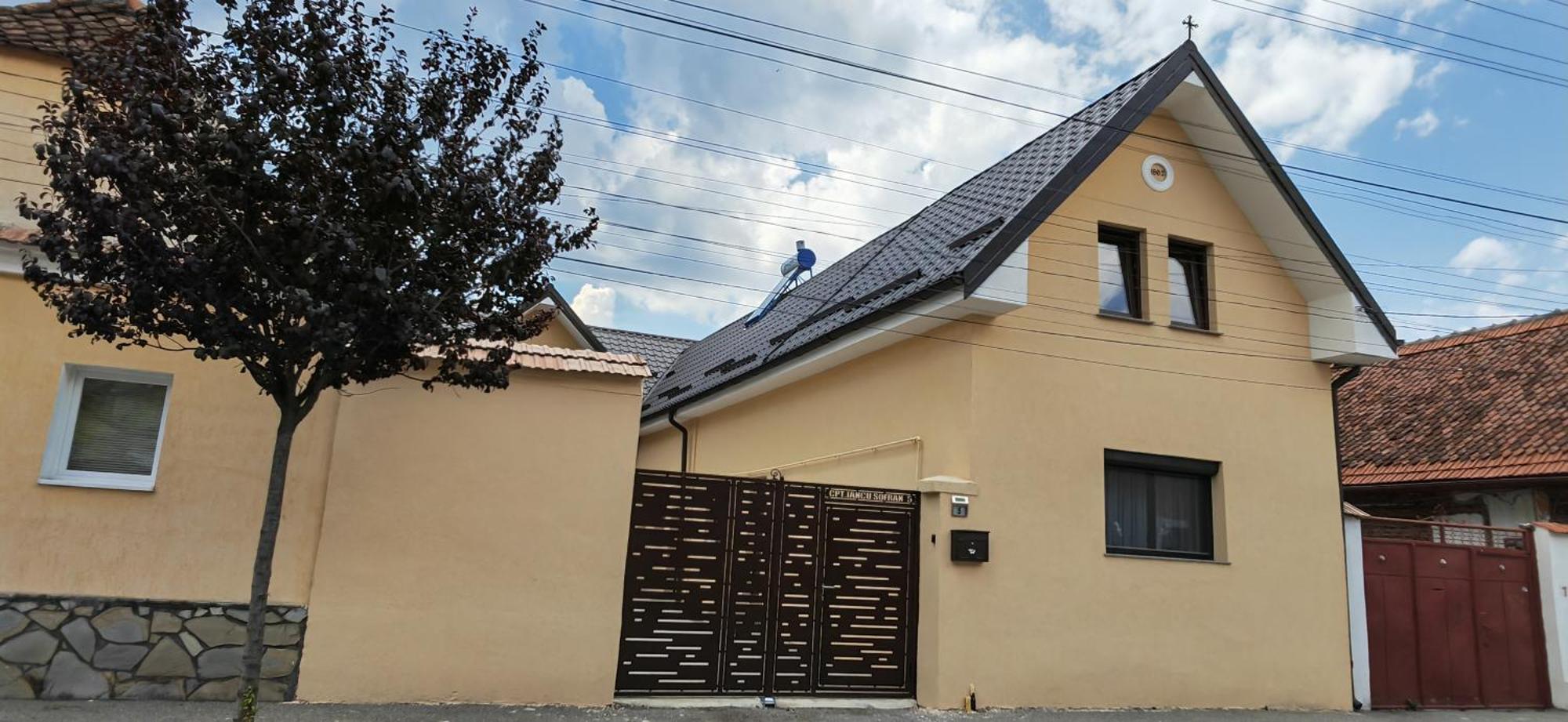 فيلا Casa Ramo Rîşnov المظهر الخارجي الصورة